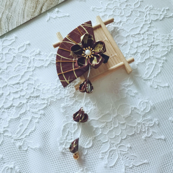 Japanese Hair Pins: A Timeless Accessory for Modern Fashion
